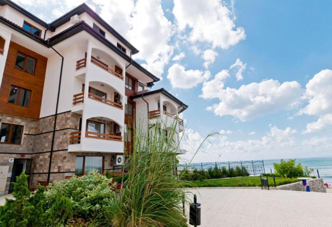 Apartment Robinson Beach Elenite First Line スヴェティ・ヴラス エクステリア 写真